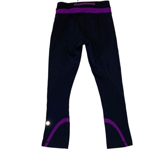 Lululemon XS/2 Capris - Picture 5 of 10